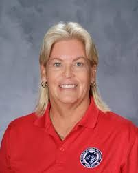 Kim Lloyd's Instagram, Twitter & Facebook