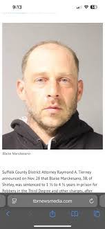 Amanda Soika's Instagram, Twitter & Facebook