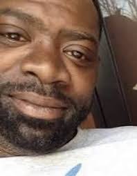 Amanda Rhue's Instagram, Twitter & Facebook