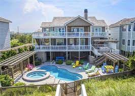 Happy Enchilada 756 Vacation Rentals Nags Head L Oceanfront L Www Carolinadesigns Com Beachfront Home Coastal Outdoor Living Vacation Home
