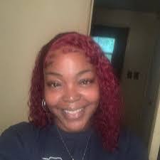 Donna Suber's Instagram, Twitter & Facebook