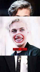 How Attractive is Lucky Blue Smith?