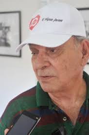 Armando Manresa's Instagram, Twitter & Facebook