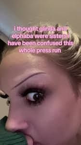 What Ai Thinks Ellhabas Sister Looks Like in Original Wizard of Oz