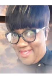 Pastor Roshelle Roberts