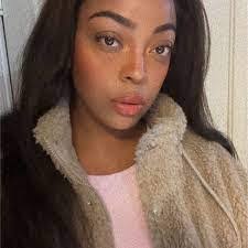 Kiyanna Brown's Instagram, Twitter & Facebook