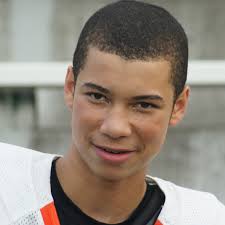 Zachary Everett's Whitney Young High School Career Home