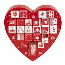 Calendrier De L Avent Coeur En Bois Rouge Et Vert Calendrier De L Avent Coeur En Bois Bois Rouge