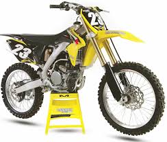Suivez la 2eme étape des championnats du monde mxgp sur la chaîne l'équipe. 2016 Mxa 250 Shootout A Quatre Temps Power Rangers Versus Aristotle Magazine Action Motocross