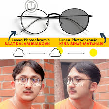 Kacamata, kacamata anti radiasi, kacamata lensa photochromic, kacamata lensa kacamata photochromic berfungsi melindungi indra penglihatan dari efek buruk radiasi ultraviolet. Frame Kacamata Sem Hitam Kacamata Photochromic Anti Radiasi Blueray Bluechromic Shopee Indonesia