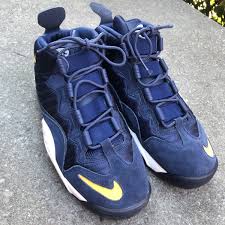 Nike Air Max Sensation Fab Five Michigan 805897-400 Men’s Size 9.5
