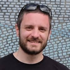 Daniel Fett's Instagram, Twitter & Facebook