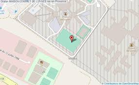 Terrain De Foot Maison D Arret De Luynes Aix En Provence