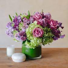 Flowers with same day delivery, we guarantee the florist arranged flowers will be delivered today! Send Spring Flowers In San Francisco Ca Flower Arrangements Unique Flower Arrangements Flower Arrangement Designs