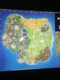 On this page, you can easily and quickly see all changes for each major update (all seasons included) of the game. SpillkzyÅ· On Twitter Old Fortnite Map Vs New Fortnite Map