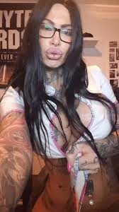 Calisi Ink - OnlyFansMeiden.nl