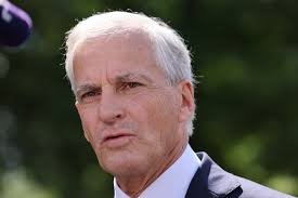 Politikk, Jonas Gahr Støre