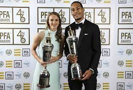 Standing at 6'4, dutch defender virgil van dijk has fast become a modern defensive stalwart and titan of the game. Virgil Van Dijk Von Fc Liverpool Zum Spieler Des Jahres Gewahlt