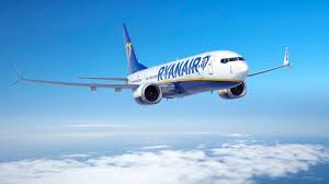 Being a pilot also comes with a lot of great benefits. Ryanair Announces 2 000 New Pilot Jobs Ryanair S Corporate Website
