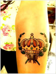 It represents the crown worn by jesus christ at the time of his crucifixion. 40 Glorious Crown Tattoos And Meanings Crown Tattoo Design Crown Tattoo Small Crown Tattoo