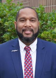 Ross Mcclain's Instagram, Twitter & Facebook