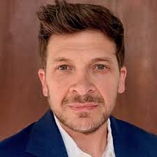 High-end apparel company Arc'teryx moving to Rockefeller Center, fueling  Fifth Ave boom