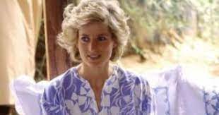 بالصور أجمل فساتين الأميرة ديانا بدرجات الموف 2020 Princess Diana Lady Diana Princess Diana Photos