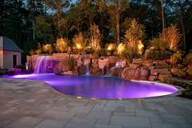 Möchten sie dieses lackiertes finish oder favorisieren sie ein gebeiztes , alternativ natürliches finish? 160 Tolle Bilder Von Luxus Pool Im Garten Archzine Net