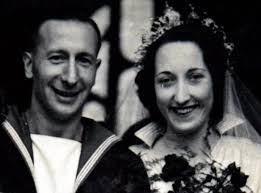 Britain's longest serving poppy seller, 91, raises money for 75th  consecutive year