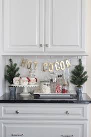 I haven't yet decided how to address this. 75 Cozy Christmas Kitchen Decor Ideas Digsdigs