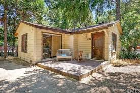 Weichert realtors is one of the nation's leading providers of crestline, california real estate for sale and home ownership services. 637 Friendly Ln Crestline Ca 92325 Estately Mls Iv18172856