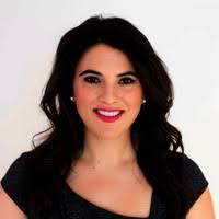 Ali Weaver's Instagram, Twitter & Facebook