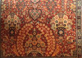 Floraler kaschmir teppich, beige mit bordüre herkunft kaschmir maße 190 cm x 127 cm (= 2.41 qm) herstellung handgeknüpft material flor: Kaschmir Teppich Mobel Antiquitaten Bilder 26 08 2009 Erzielter Preis Eur 130 Dorotheum