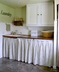 cottage farmhouse laundry mudroom