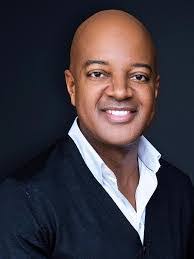 Kelly Covelli's Instagram, Twitter & Facebook