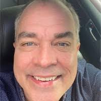 Robert Pflug's Instagram, Twitter & Facebook