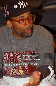 40 Photos & High Res Pictures