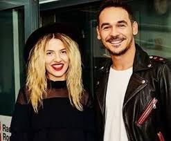 Se pare ca sunt unele probleme in relatia lor, deoarece razvan simion nu a fost inca acasa la lidia buble. Ce Urat Vorbea RÄƒzvan Simion Despre Lidia Buble Era Praf NenicÄƒ Click Mobile