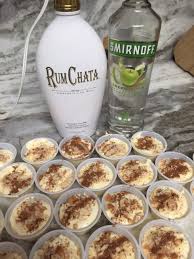 It's one shot wednesday and this week we bring a great. Goldschlager Pudding Shots