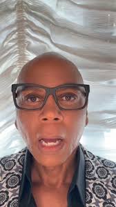 Like ashes in the urn it's none of my concern 👏🏾 @lilkimthequeenbee