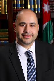 صيدلي في الميدان.. د. جبر محمد جبر رئيس قسم الاستخدام الرشيد واليقظة  الدوائية في المؤسسة العامة للغذاء والدواء