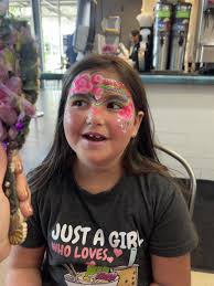 Happiness is art!! 🥰 #facepaintingatx #disneyart #fundays #reveal  #ipaintubybrie