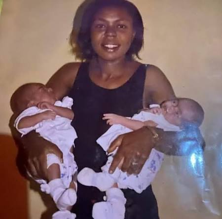 A throwback photo of Afia Schwarzenegger and her twin boys❤️