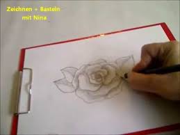 Aber was benötigt man wirklich, wenn man mit dem malen anfangen möchte? Zeichnen Lernen Fur Anfanger Blume Zeichnen Eine Bluhende Rose Malen Youtube