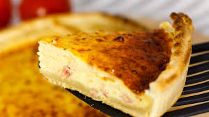 Quando saranno cotti, trasferiteli su un piatto piano e tagliateli a striscioline. Torta Salata Con Formaggio E Prosciutto Cotto La Ricetta Perfetta Per Un Pic Nic Di Fine Settembre Wine Dharma