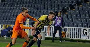 Her iki takım arasında, 1909'dan beri süregelen bir rekabet bulunmaktadır. Fenerbahce Den Ofsayt Kararina Tepki Son Dakika Spor Haberleri