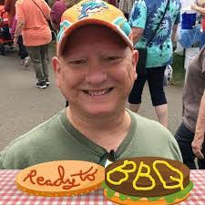 Robert Keltz's Instagram, Twitter & Facebook