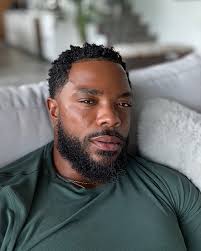 Style Diovanni Bell (@sirstyle) • Instagram photos and videos