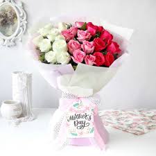 With mother's day quickly approaching, it's time to celebrate mom — surprise her with one of these gift ideas that will certainly put a smile on her face. Mother S Day Gifts Online Best Gift For Mother S Day Gift Ideas For Mom