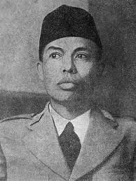 Contoh tekssejarah tentang politik cermin dunia. Biografi Jendral Sudirman Singkat Dari Awal Hidup Perjuangan Hingga Kematian Hot Liputan6 Com